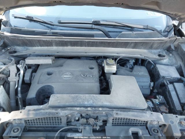 Nissan Pathfinder Sv Image 3