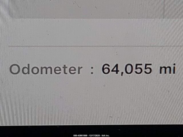 Tesla Model Y Image 7