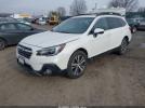Subaru Outback 2.5i Limited Image 3