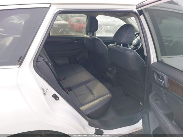 Subaru Outback 2.5i Limited Image 19