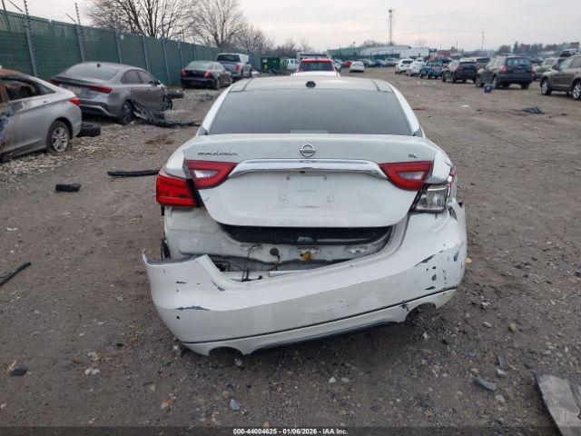 Nissan Maxima 3.5 Sl Image 3