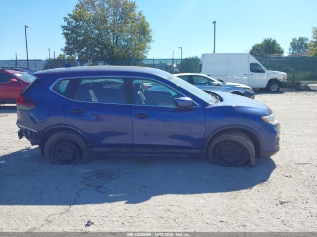 Nissan Rogue S Image 2