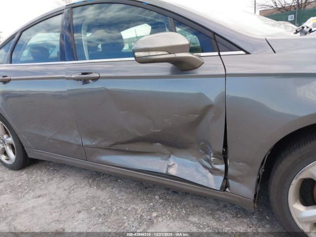 Ford Fusion Se Image 11