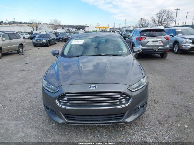 Ford Fusion Se Image 6