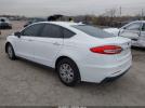 Ford Fusion S Image 2