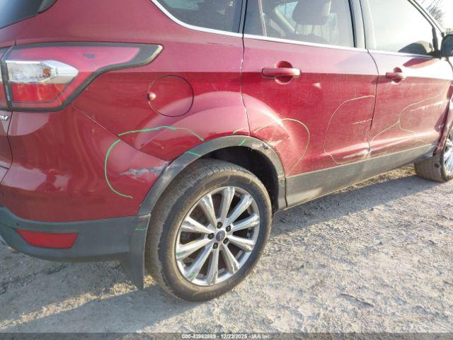 Ford Escape Titanium Image 3