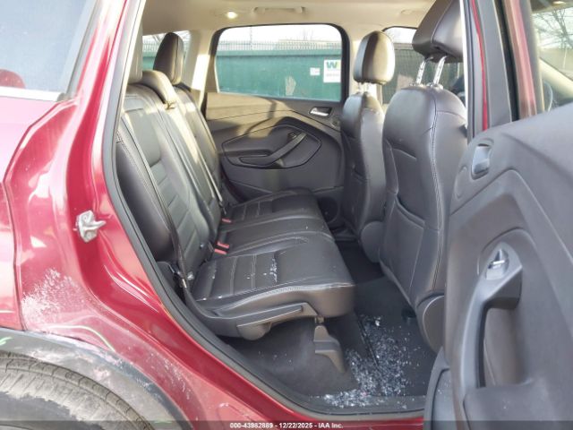 Ford Escape Titanium Image 4