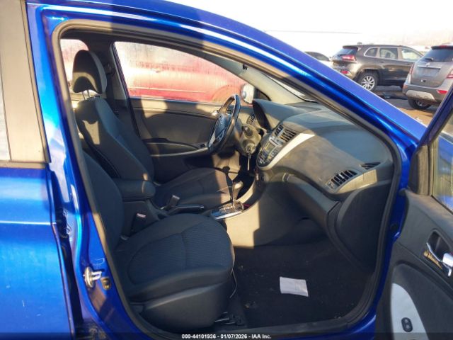 Hyundai ACCENT Se Image 11