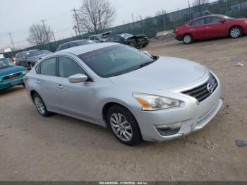  Salvage Nissan Altima