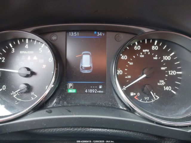 Nissan Rogue Sv Intelligent Awd Image 11