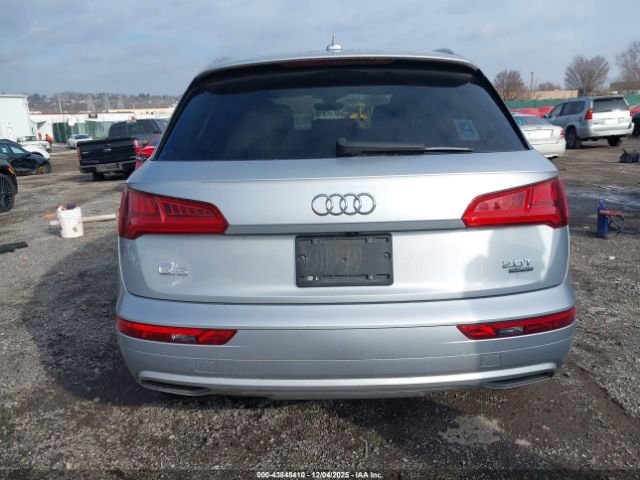 Audi Q5 Image 16