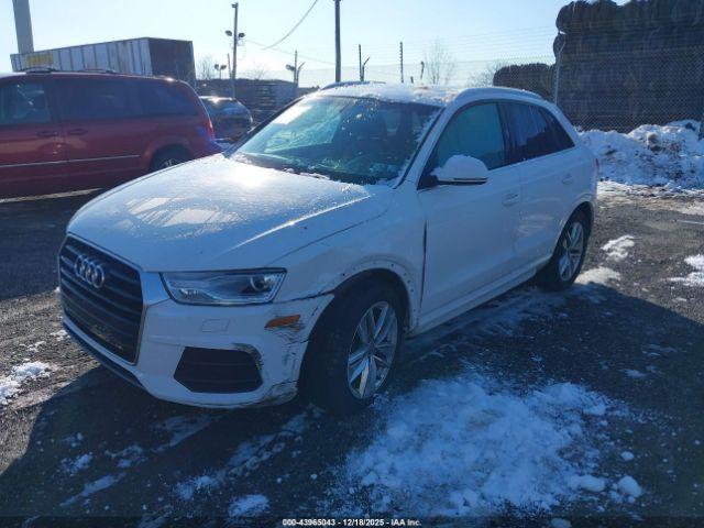 Audi Q3 2.0t Premium Plus Image 11