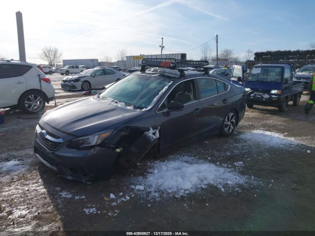 Subaru Legacy Image 3