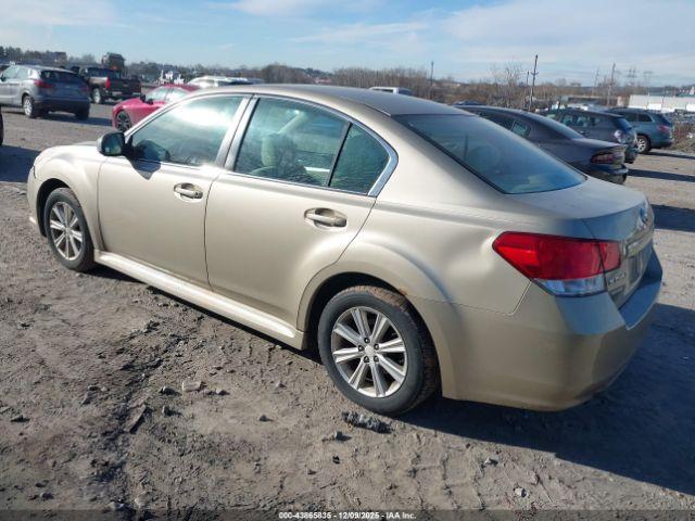 Subaru Legacy 2.5i Premium Image 8