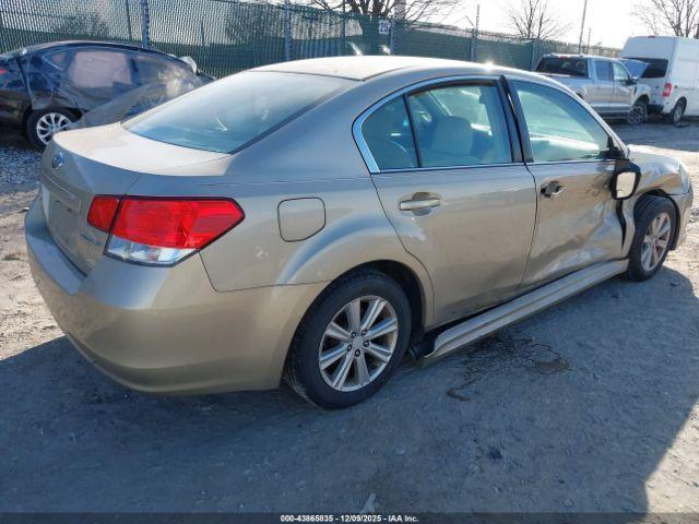 Subaru Legacy 2.5i Premium Image 5