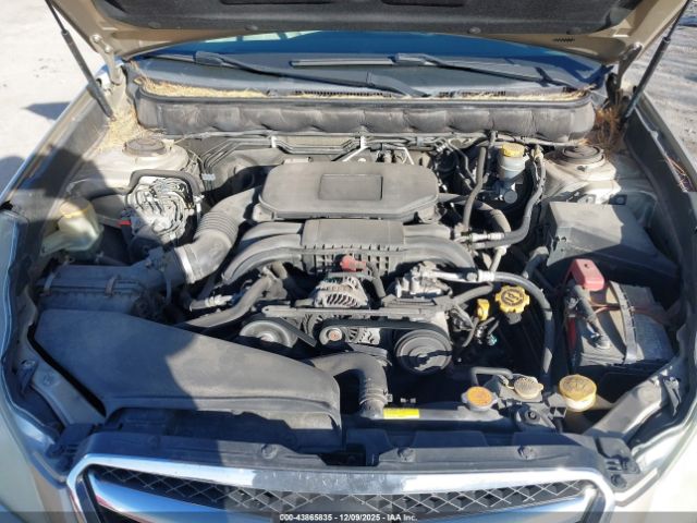 Subaru Legacy 2.5i Premium Image 14