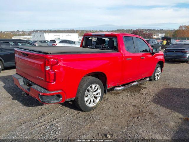 Chevrolet Silverado 1500 Custom Image 8