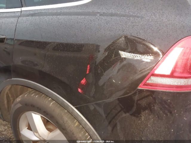 Volkswagen Touareg Vr6 Lux Image 5