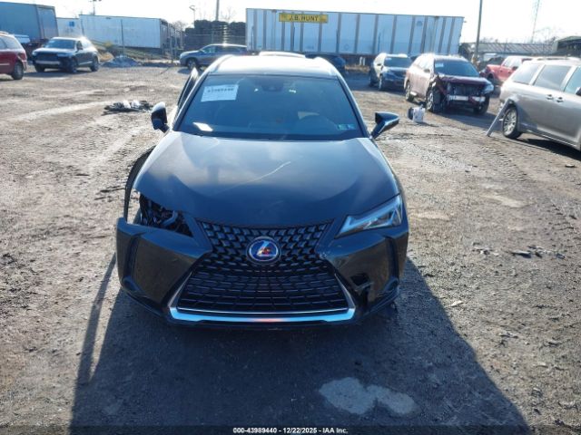 Lexus Ux Image 16
