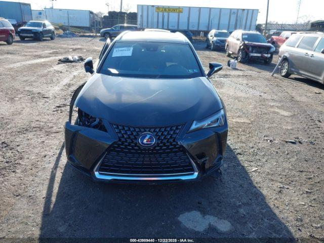 Lexus Ux Image 16