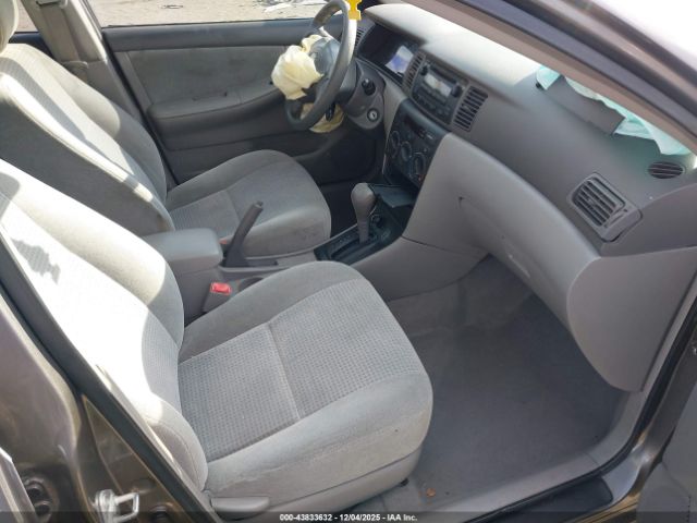 Toyota Corolla Ce Image 13