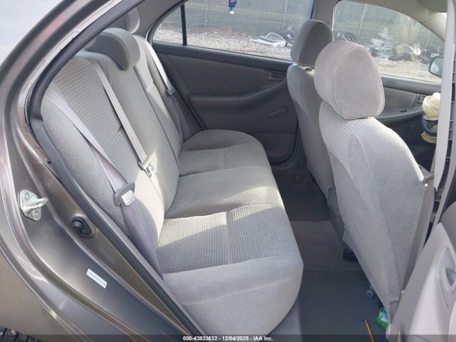 Toyota Corolla Ce Image 6