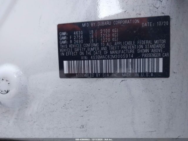 Subaru Legacy Premium Image 6