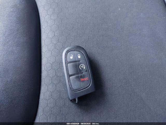 Jeep Cherokee Latitude Plus Fwd Image 7