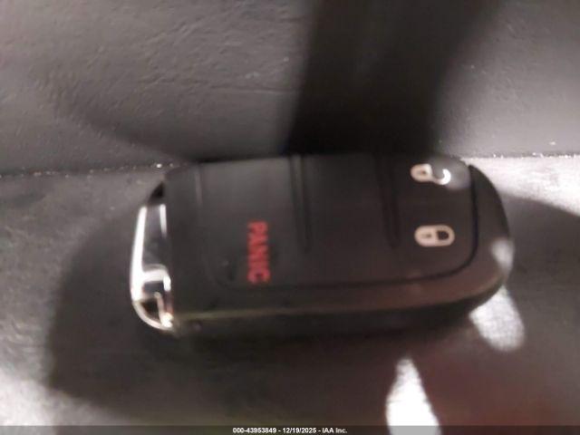 Jeep Compass Latitude 4x4 Image 6