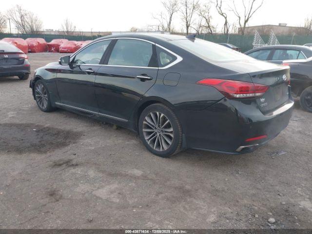 Hyundai Genesis 3.8 Image 7