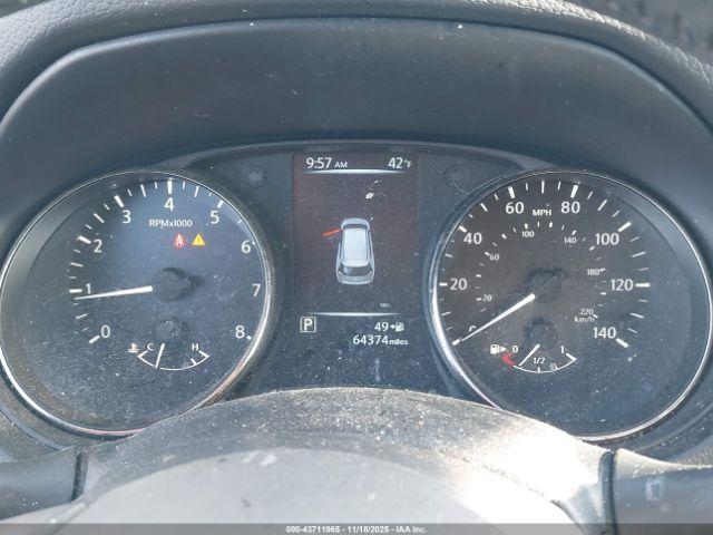 Nissan Rogue Sv Image 16