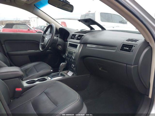 Ford Fusion Sel Image 2