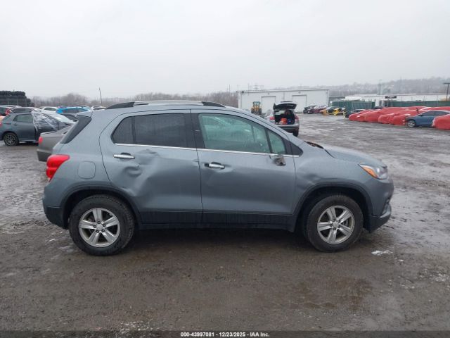 Chevrolet Trax Lt Image 2