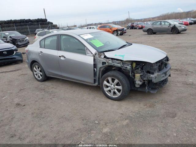  Salvage Mazda Mazda3