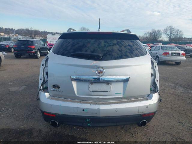 Cadillac SRX Luxury Collection Image 5