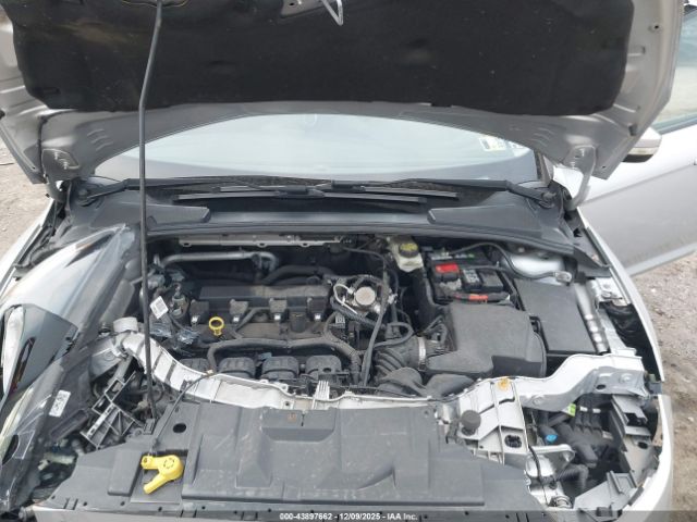 Ford Focus Sel Image 8