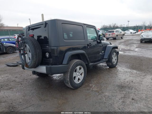 Jeep Wrangler Sahara Image 15