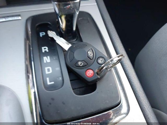 Ford Fusion Se Image 9