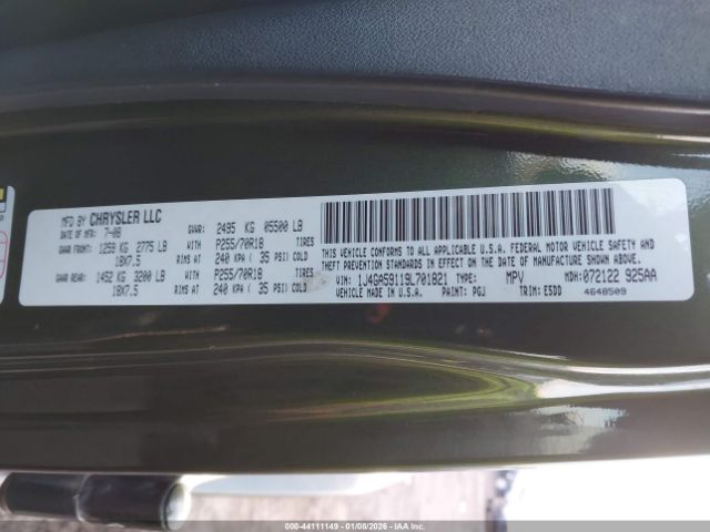 Jeep Wrangler Sahara Image 10