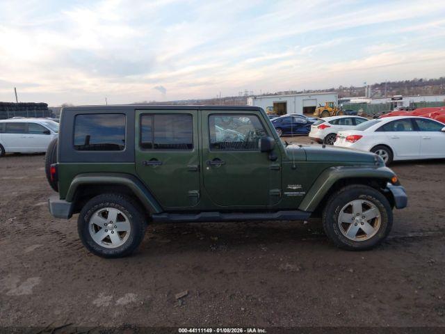 Jeep Wrangler Sahara Image 17