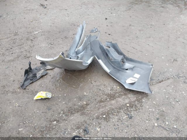 Chrysler 200 Touring Image 12