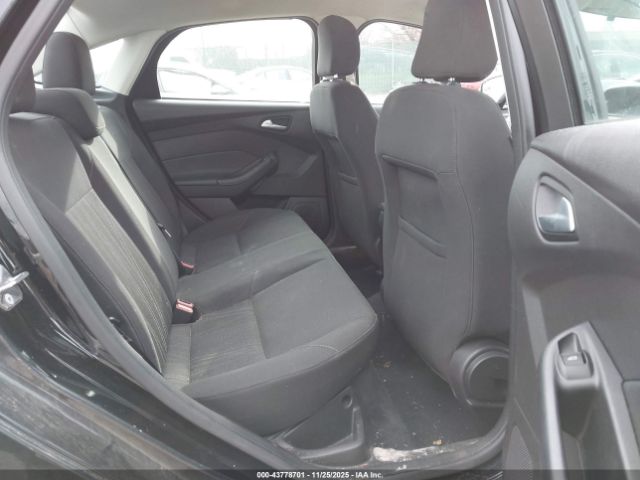 Ford Focus Se Image 14