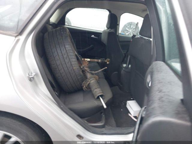 Ford Focus Se Image 4