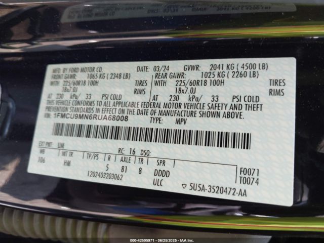 Ford Escape St-line Image 16