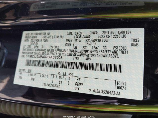 Ford Escape St-line Image 16