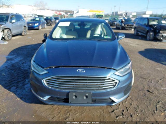 Ford Fusion Sel Image 2