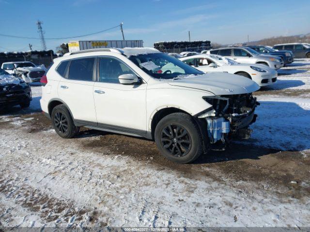  Salvage Nissan Rogue