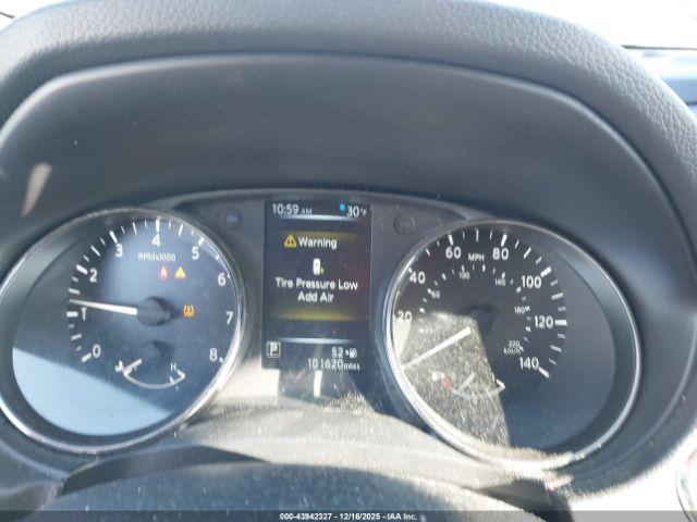 Nissan Rogue Sv Image 4