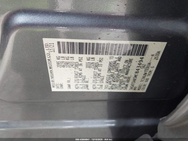 Nissan Rogue S Intelligent Awd Image 3