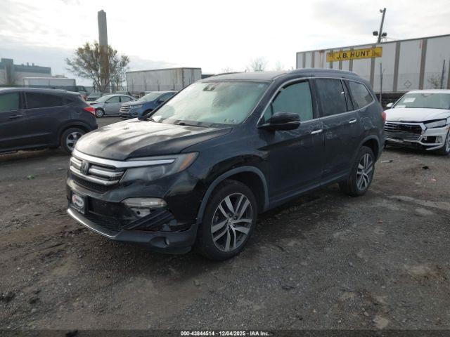 Honda Pilot Touring Image 14